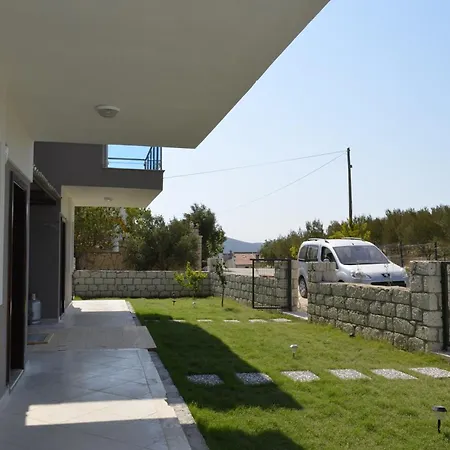 Nalyakonak * Alaçatı